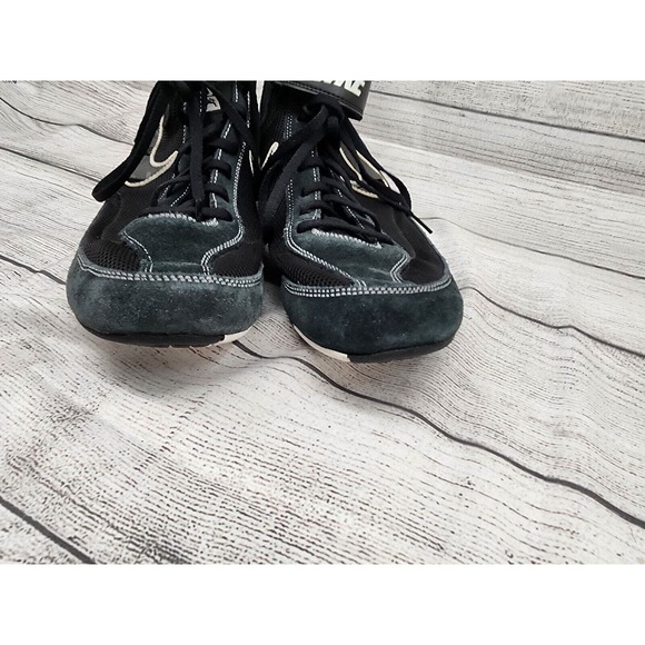 Nike Wrestling 366683-001 Men’s SZ 12 Shoes Black Lace Up & Strap - Picture 2 of 10